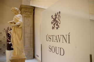 Ústavní soud oznamuje, jak rozhodl o předčasných důchodech - Novinky